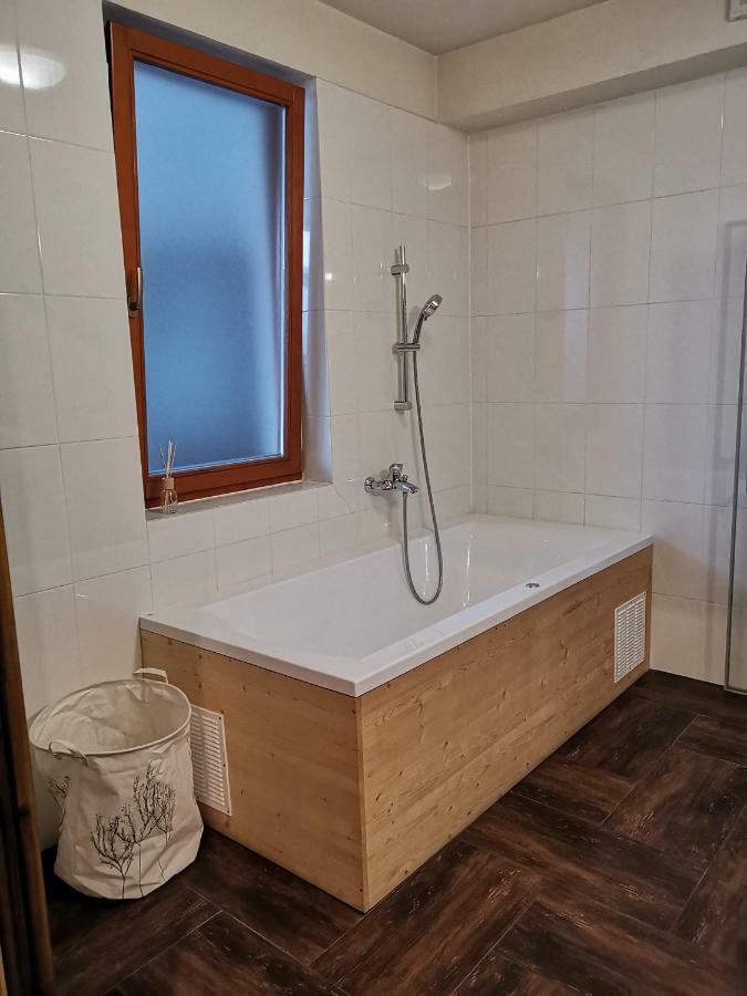 Family Apartment In Tatranská Lomnica Dış mekan fotoğraf